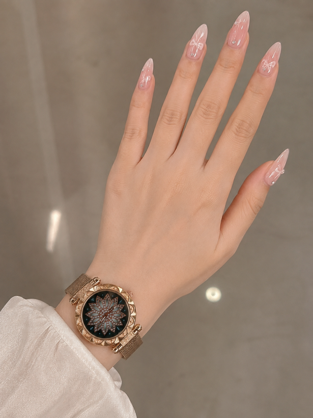 ساعت طرح خورشید چرخان بند حصیری مگنتی